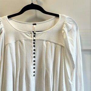 Free People white long sleeve Sz XS